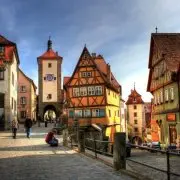 German-Culture-and-Traditions-696×464 văn hoá Đức
