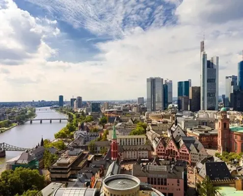 Frankfurt với những toà nhà chọc trời