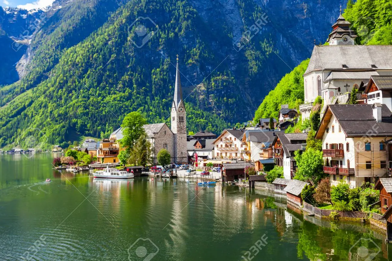 Hồ đẹp ở Áo